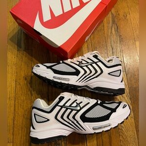 NEW Nike Air Peg 2k5